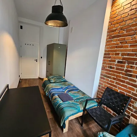 Bed & Breakfast 7wygodny W Centrum Wroclawia Vratislav